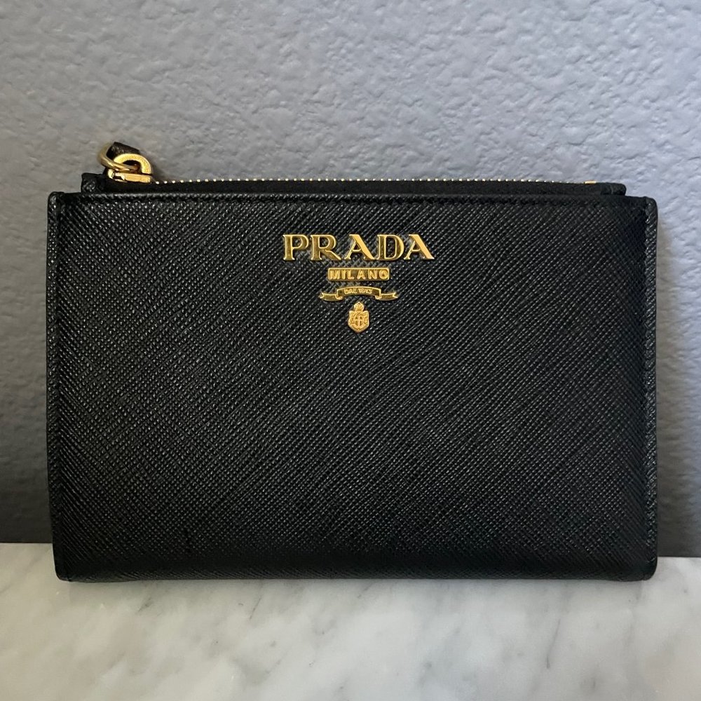 Prada Saffiano Metal Wallet Nero (Black)